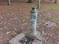 Fontaine d eau potable des quais, PONT L'ABBEE