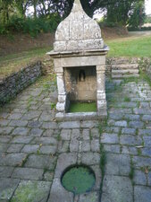 Fontaine de Kernours, BELZ