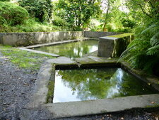 Fontaine lavoir du Roz - COMBRIT