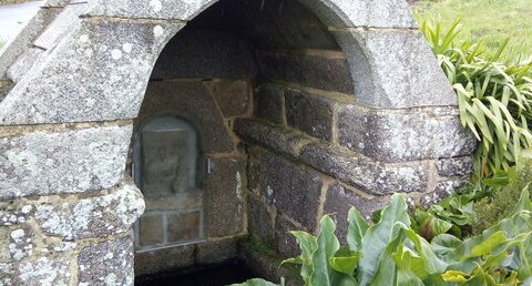 Fontaine saint Sauveur - KERLOUAN
