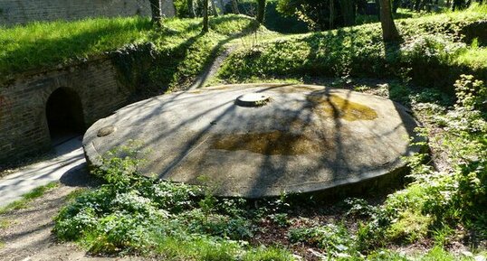 Fontaine des Sapeurs - Le Palais